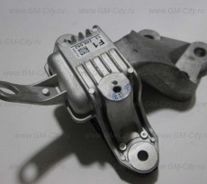 Подушка двигателя левая Chevrolet Cruze