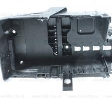 Полка аккумулятора Chevrolet Cruze