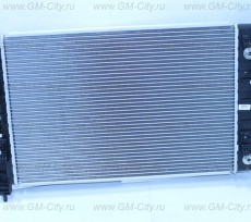 Радиатор охлаждения Chevrolet Aveo T300