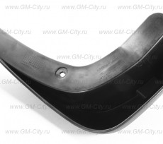 Брызговик задний правый Chevrolet Captiva C100