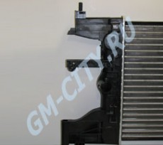 Радиатор охлаждения мкпп Chevrolet Cruze