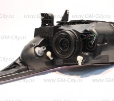 Фара правая Chevrolet Cruze