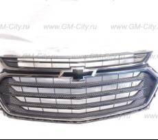 Решетка радиатора Chevrolet Traverse II