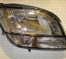 Фара правая Chevrolet Orlando