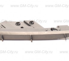 Кронштейн фары нижний правый Chevrolet Cruze