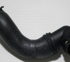 Патрубок радиатора правый Chevrolet Cruze