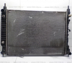 Радиатор охлаждения stron Chevrolet Captiva C140