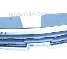 Решетка радиатора верхняя '13 Chevrolet Cruze
