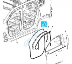 Уплотнитель двери правой