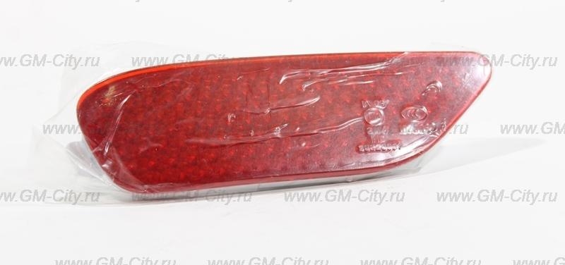 Катафот заднего бампера Onix 2022 правый GM